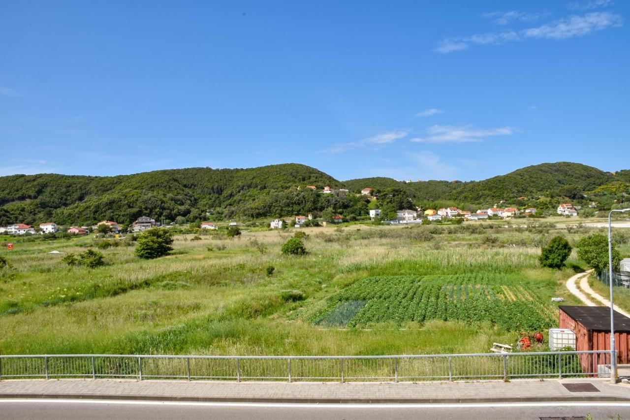 Apartman Belisima Deluxe Supetarska Draga Esterno foto