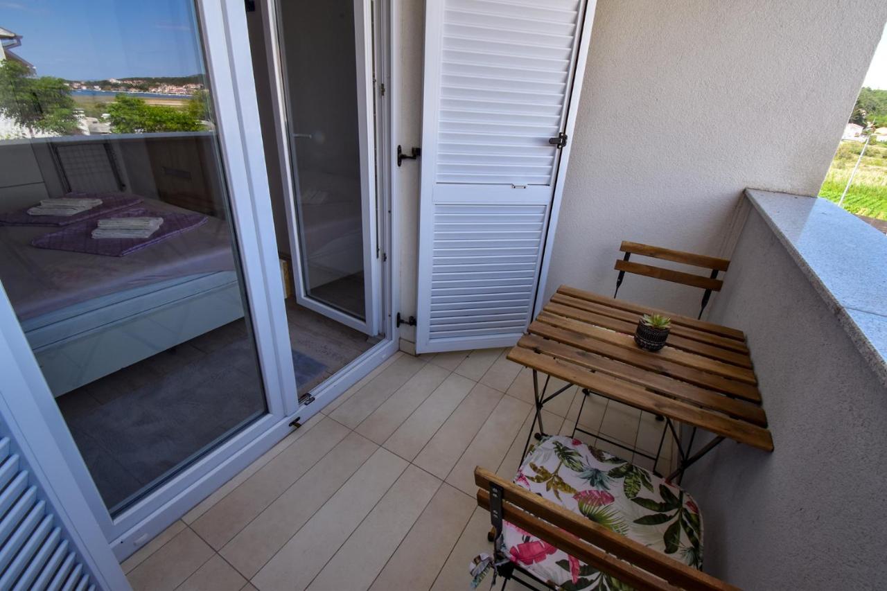 Apartman Belisima Deluxe Supetarska Draga Esterno foto