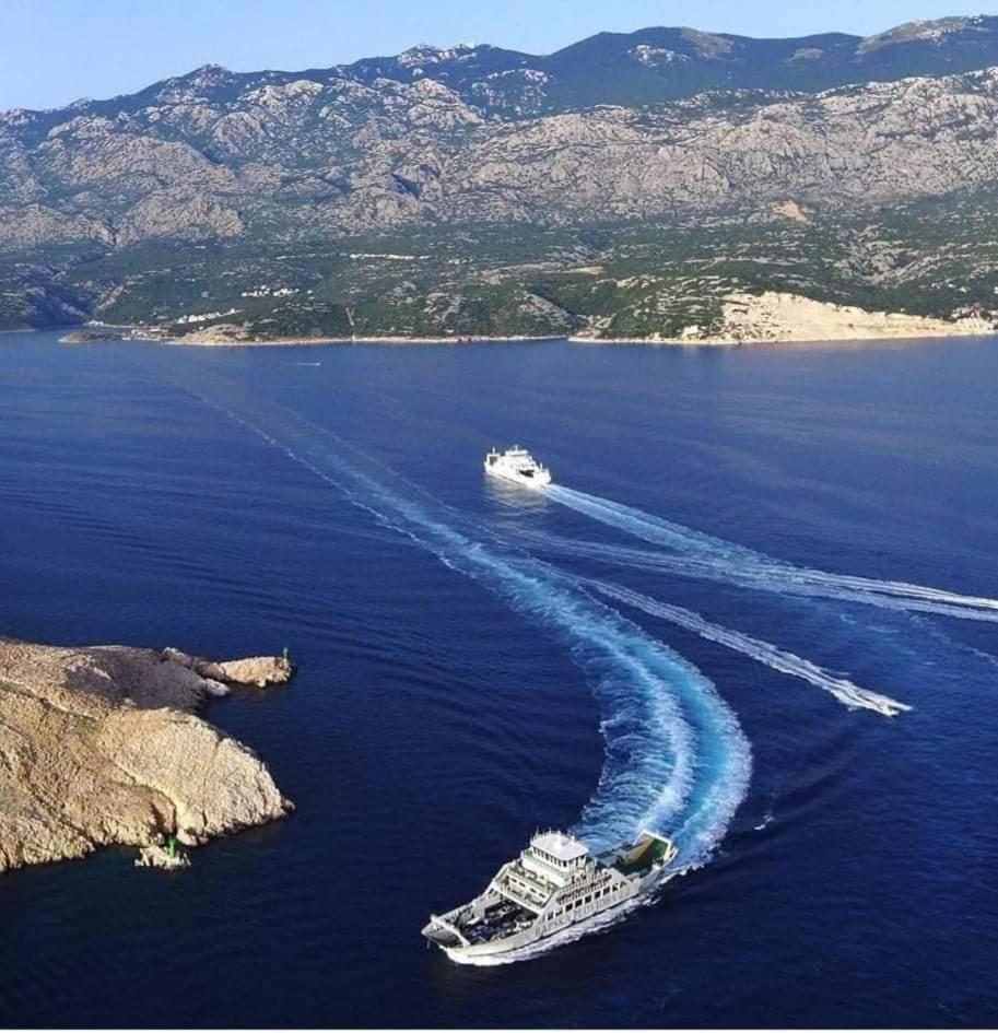 Apartman Belisima Deluxe Supetarska Draga Esterno foto